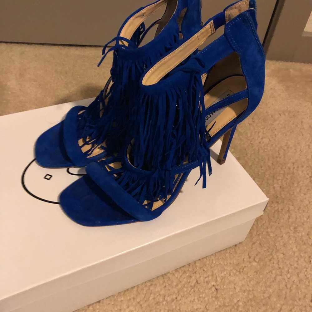 Steve Madden Fringly Blue Suede Heels